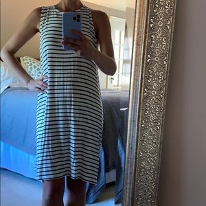 BLACK AND WHITE JERSEY CAPE DRESS